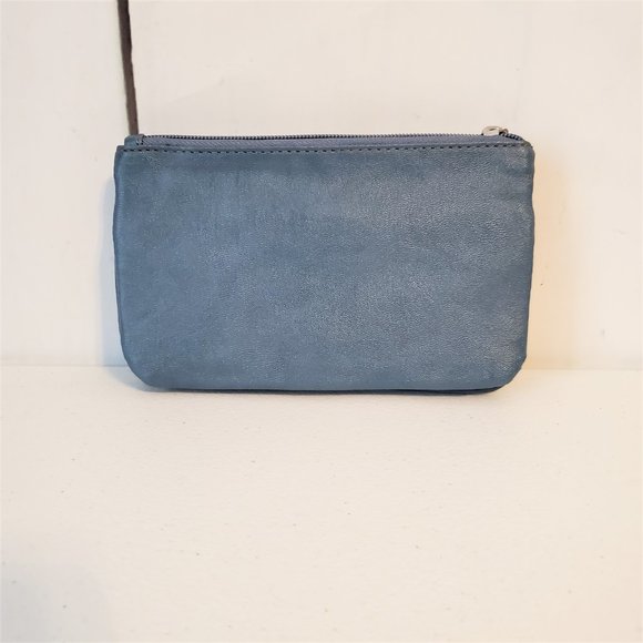 *SOLD* Relic Faux Leather Divided Money Organizer Wallet - Picture 2 of 8